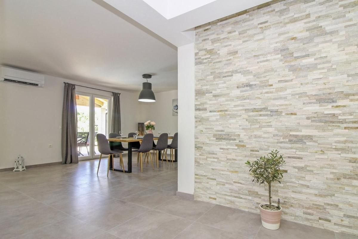 Natascha In Pamici - Haus Fuer 6 Personen Villa Zminj Ngoại thất bức ảnh